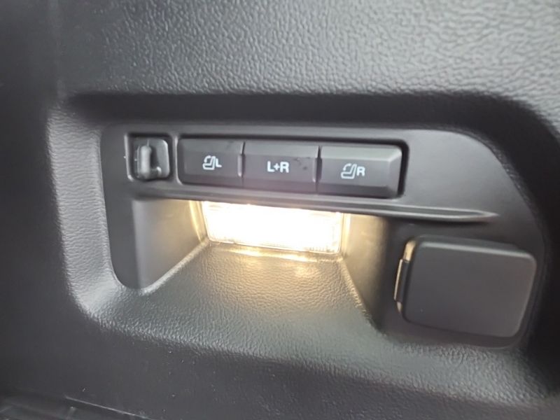 Used 2024 Ford Explorer SUV