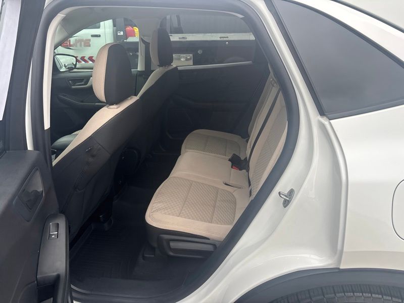 Used 2022 Ford Escape SUV