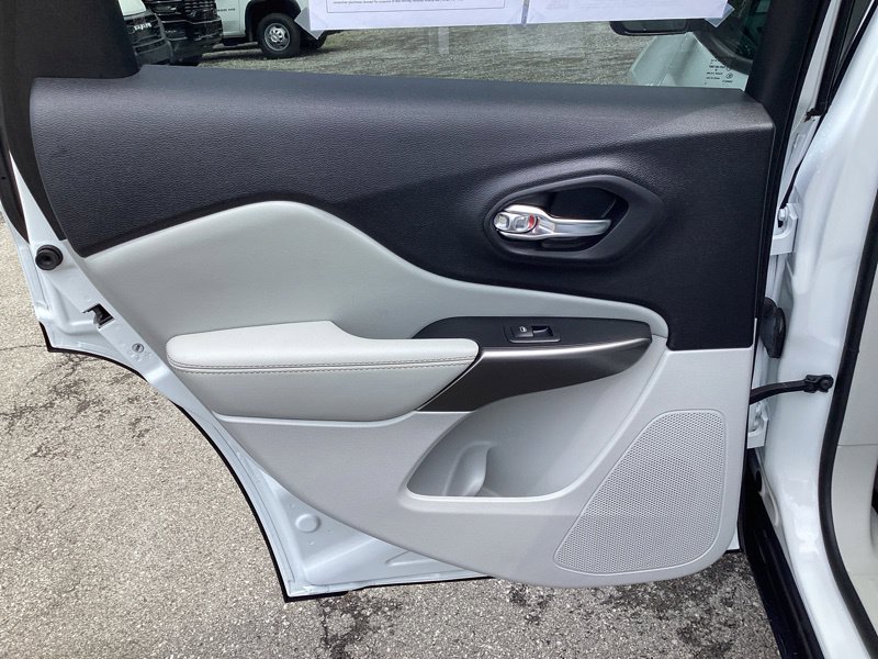 Used 2022 Jeep Cherokee SUV