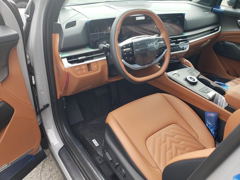 New 2027 Kia Sportage Hybrid SUV