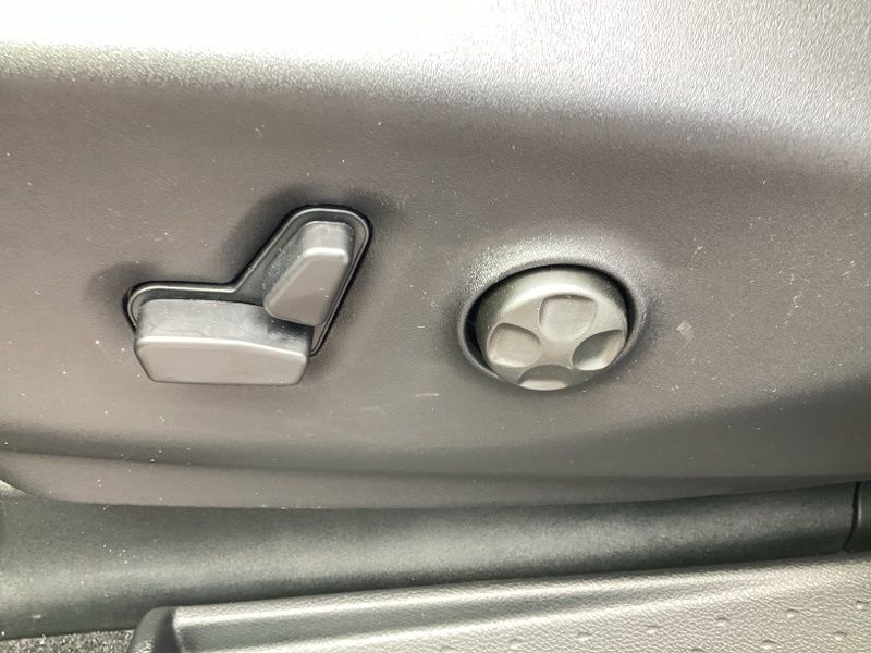 New 2027 Chrysler Pacifica Van