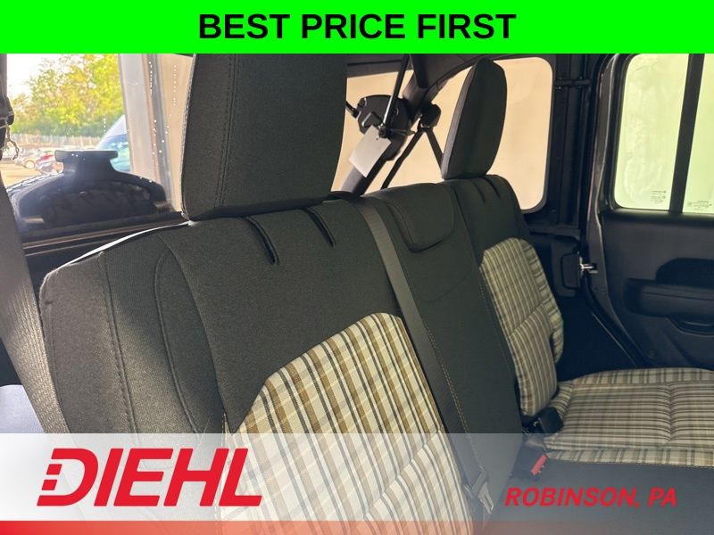 New 2026 Jeep Wrangler SUV