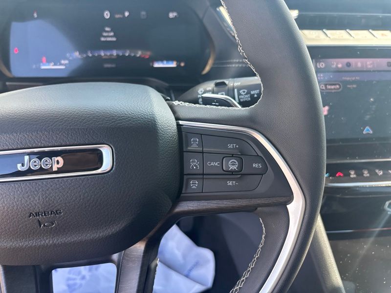 Used 2026 Jeep Grand Cherokee SUV