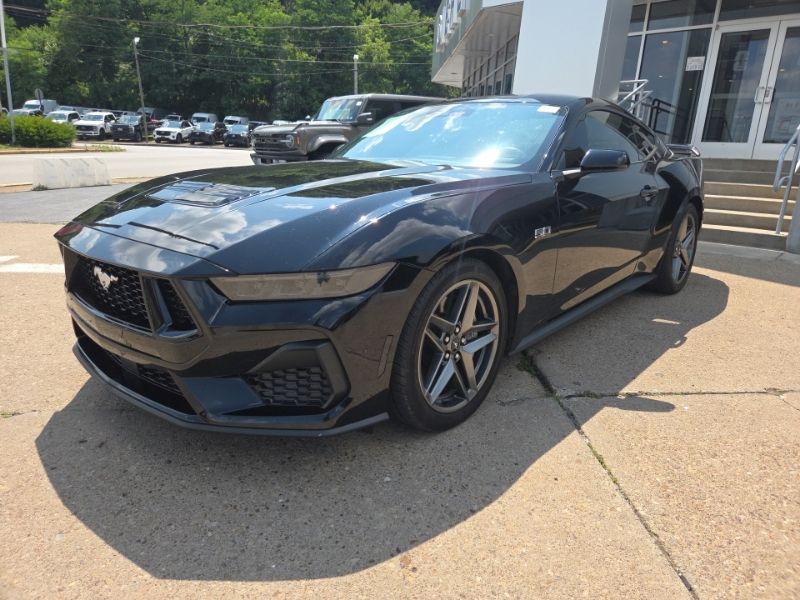 Used 2025 Ford Mustang Coupe