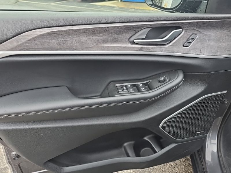 Used 2021 Jeep Grand Cherokee L SUV
