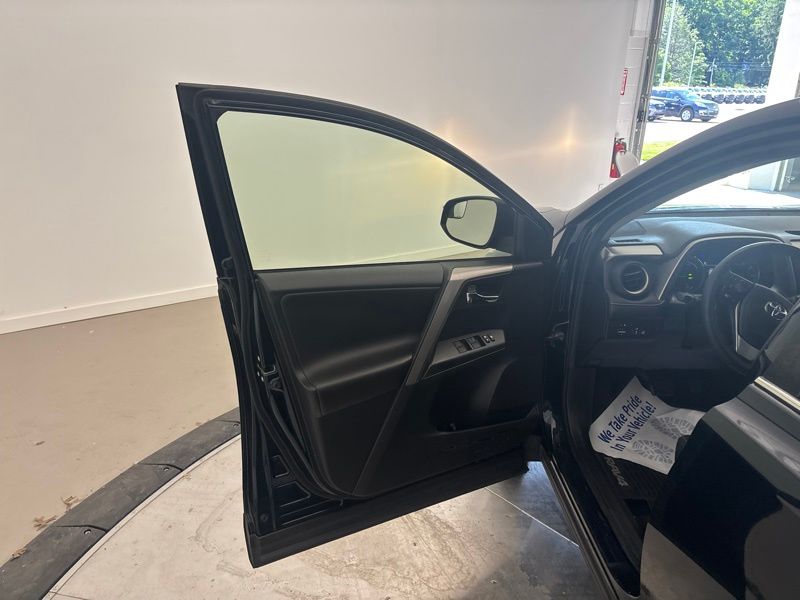 Used 2018 Toyota RAV4 Hybrid SUV