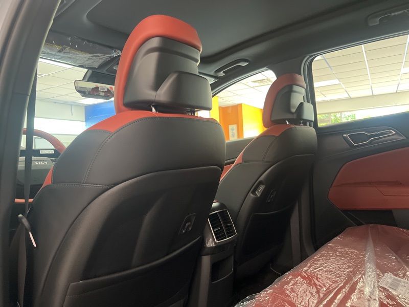 New 2026 Kia Sportage Hybrid SUV