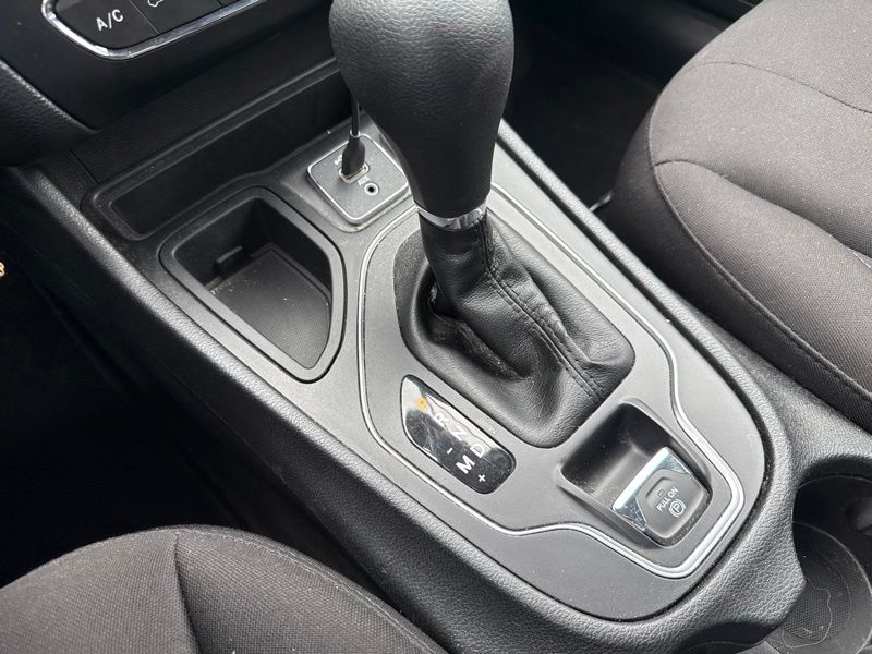 Used 2019 Jeep Cherokee SUV