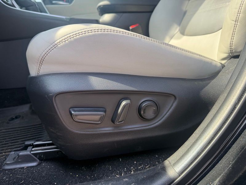 Used 2022 Toyota RAV4 Hybrid SUV