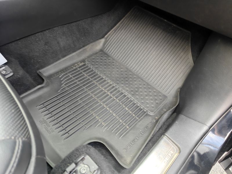 Used 2022 Toyota Highlander SUV