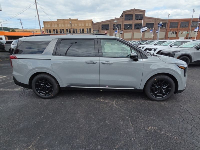 New 2027 Kia Carnival MPV Van