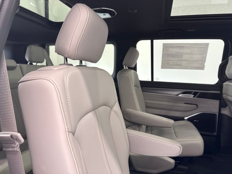 New 2026 Jeep Grand Wagoneer L SUV