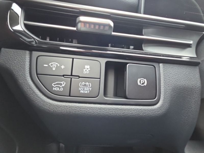 New 2027 Kia Sportage Hybrid SUV