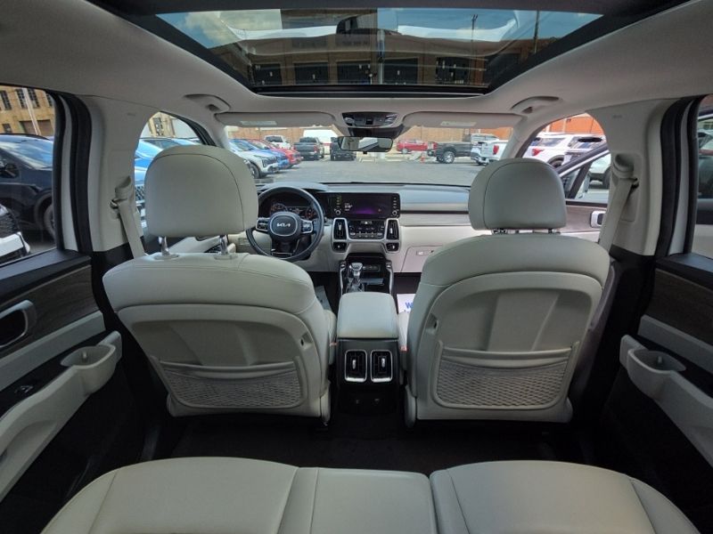 Used 2023 Kia Sorento SUV