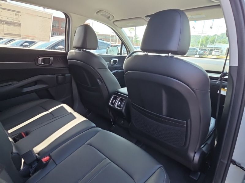 New 2026 Kia Sorento SUV