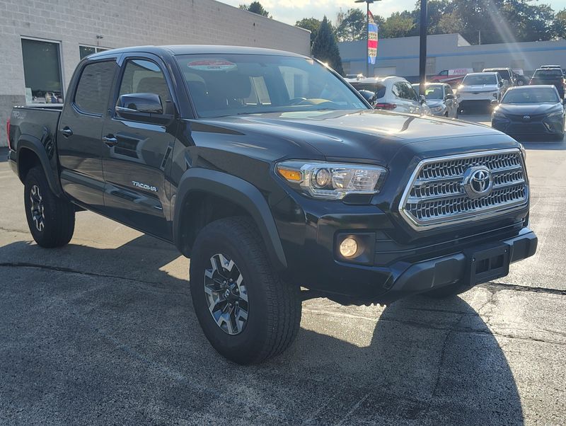 Used 2017 Toyota Tacoma Truck