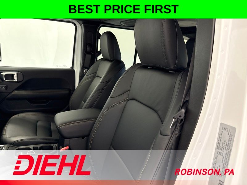 New 2026 Jeep Wrangler SUV