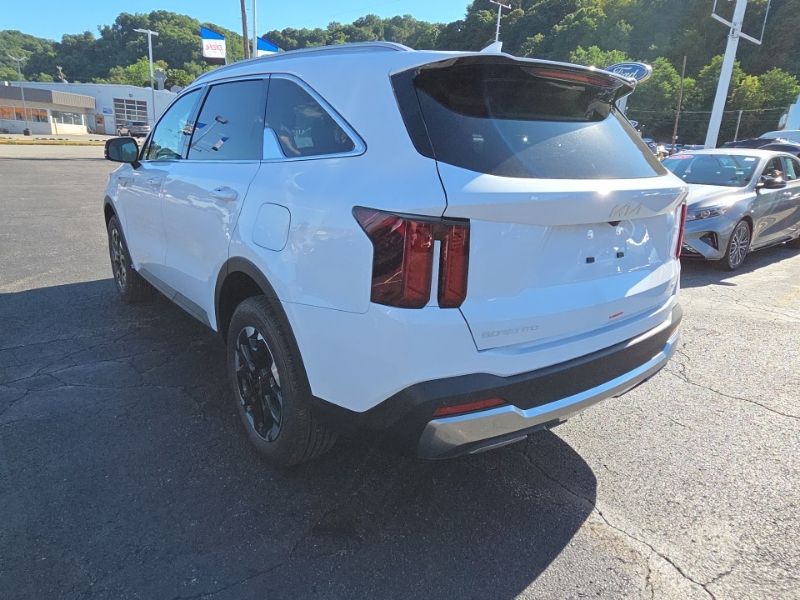 New 2026 Kia Sorento SUV