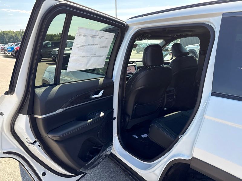 New 2026 Jeep Grand Cherokee SUV