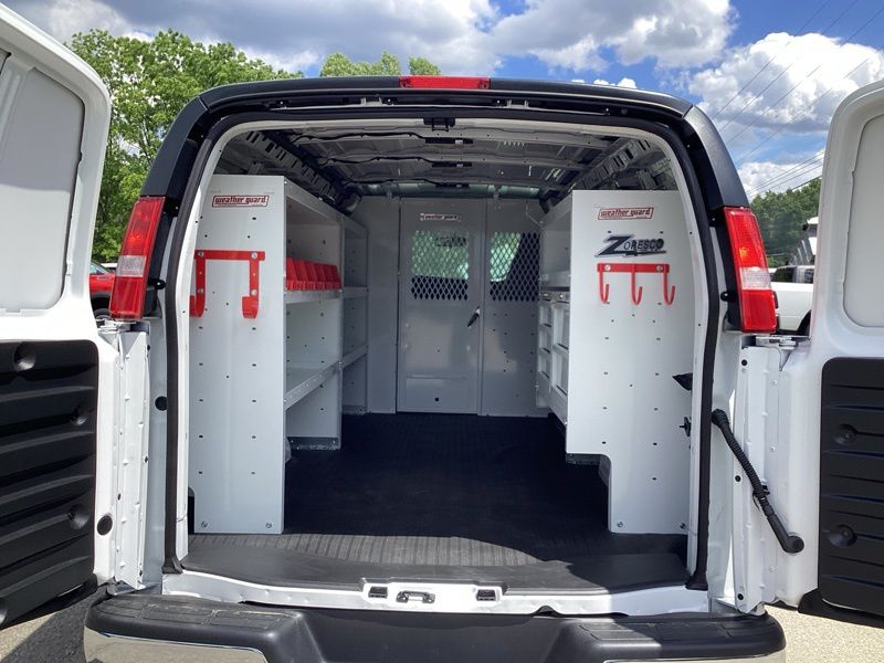 New 2026 Chevrolet Express 3500 Van