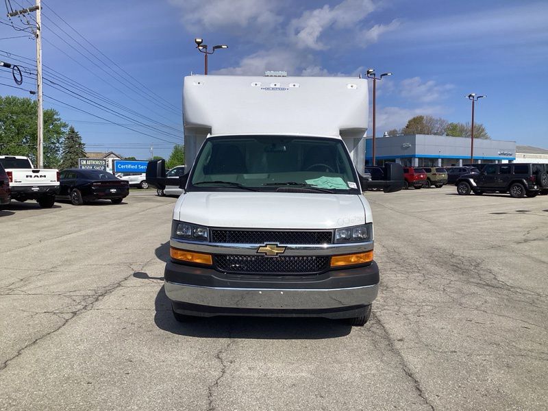 New 2026 Chevrolet Express 3500 Coupe