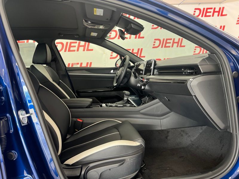 New 2026 Kia K5 Sedan