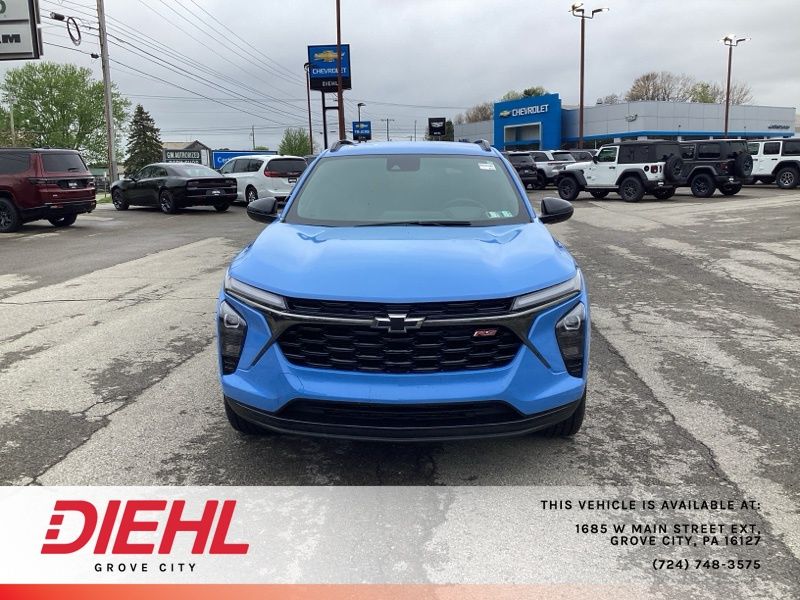Used 2024 Chevrolet Trax SUV
