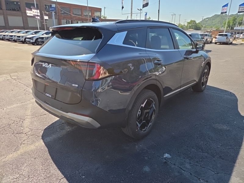 New 2027 Kia Sportage Hybrid SUV