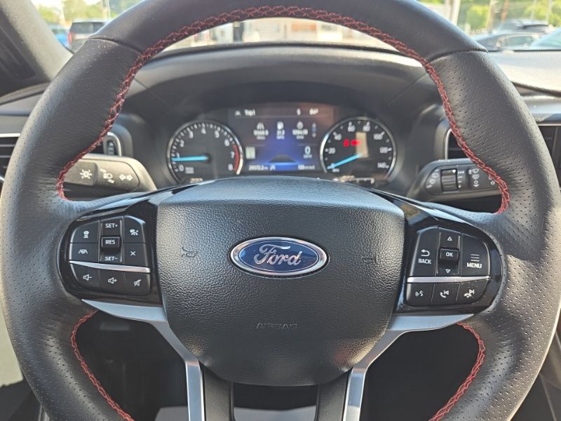 Used 2023 Ford Explorer SUV