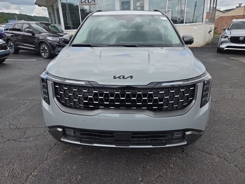 New 2027 Kia Carnival MPV Van