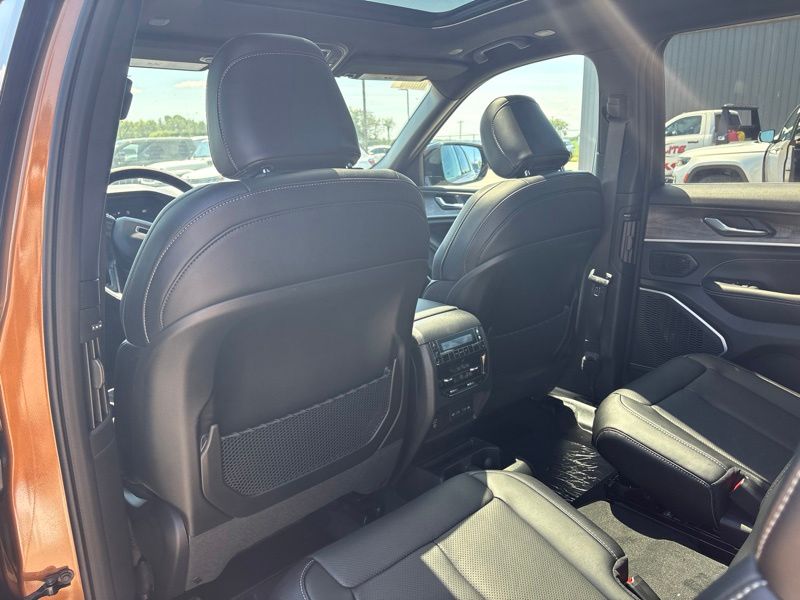New 2026 Jeep Grand Cherokee L SUV