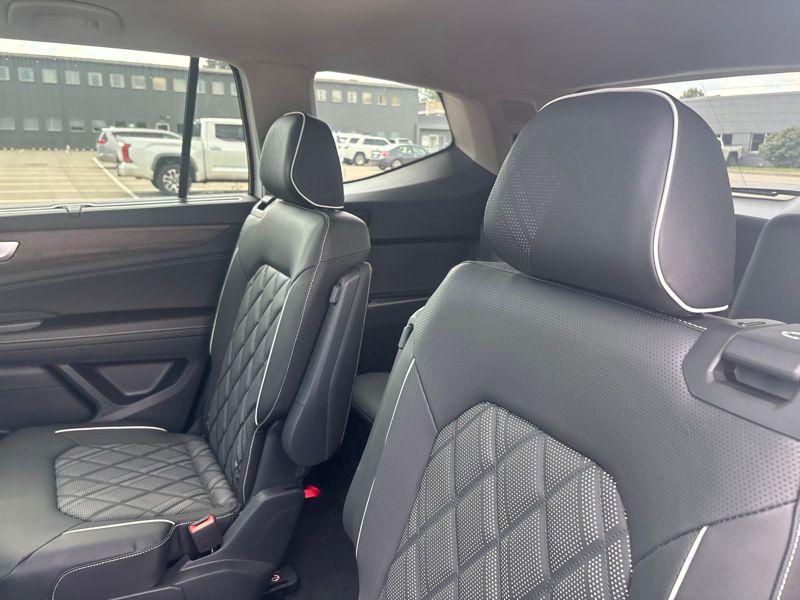 New 2026 Volkswagen Atlas SUV