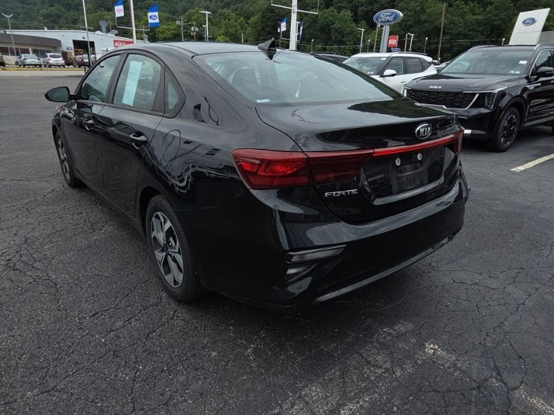 Forteresse ブラックメタル black l Used 2021 Kia Forte LXS in Butler PA | 3KPF24AD6ME268819 | Diehl