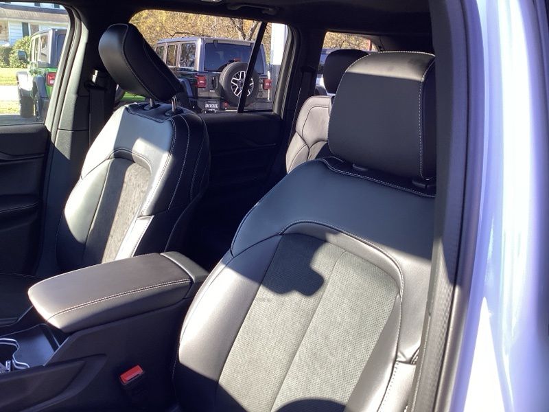New 2025 Jeep Grand Cherokee SUV