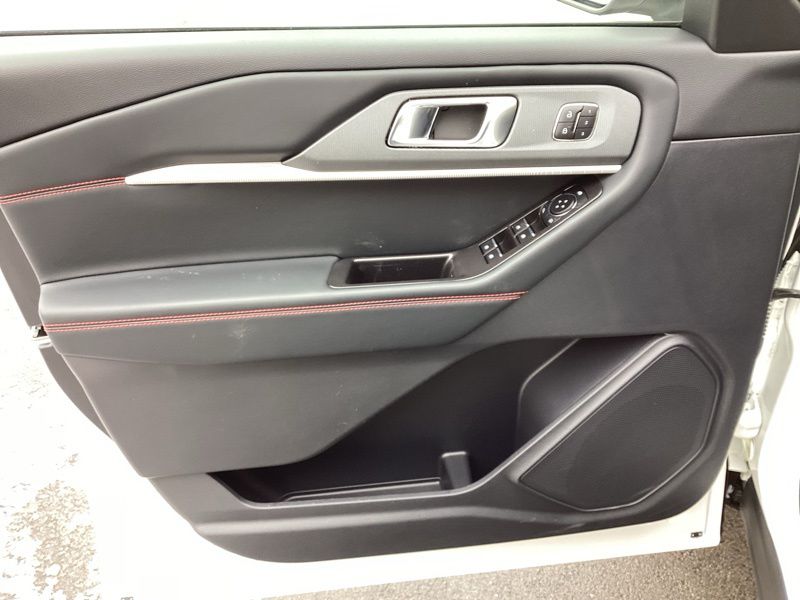 New 2026 Ford Explorer SUV