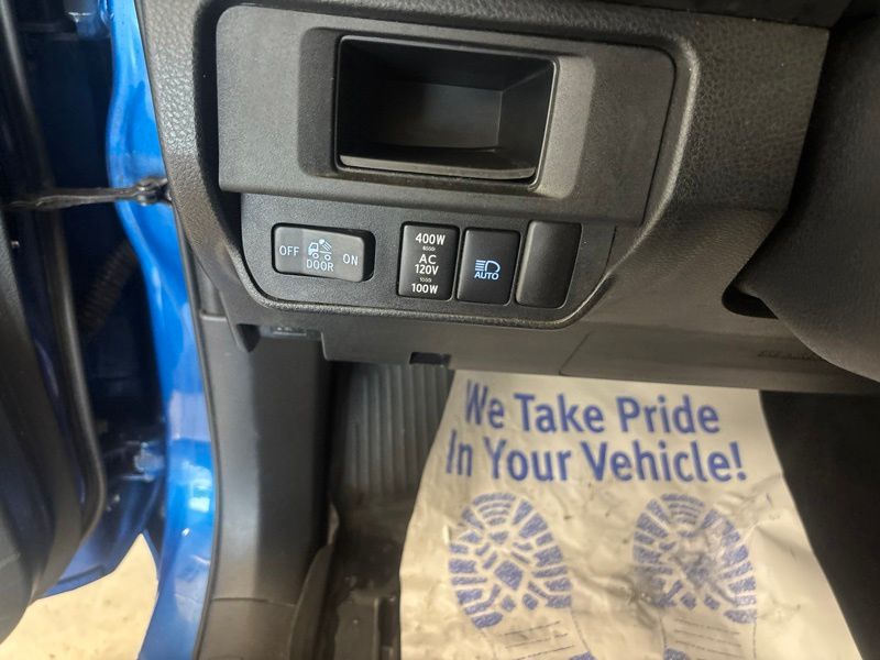 Used 2018 Toyota Tacoma Truck