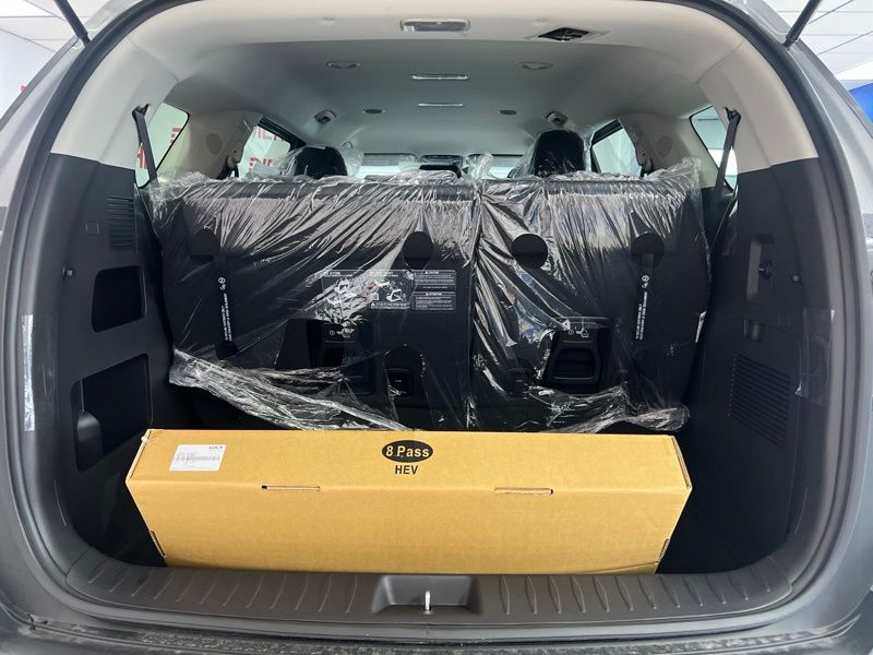 New 2027 Kia Carnival MPV Hybrid Van
