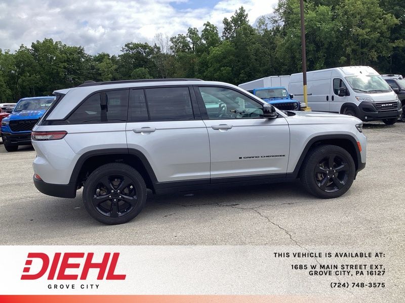 Used 2023 Jeep Grand Cherokee SUV