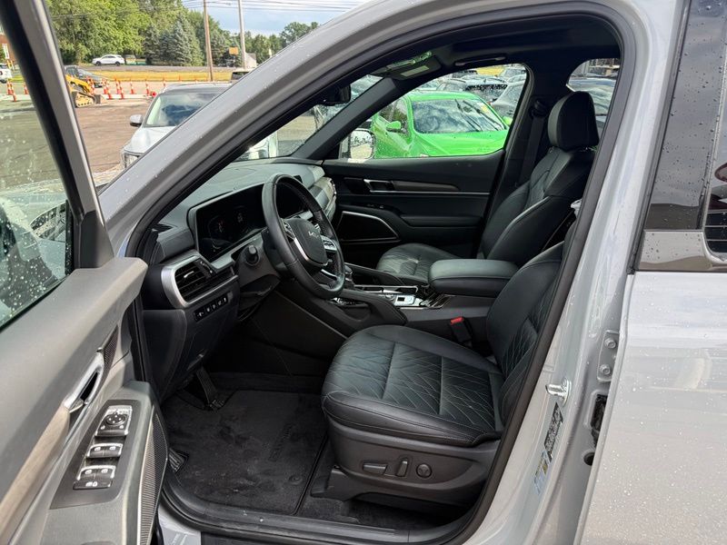 Used 2025 Kia Telluride SUV