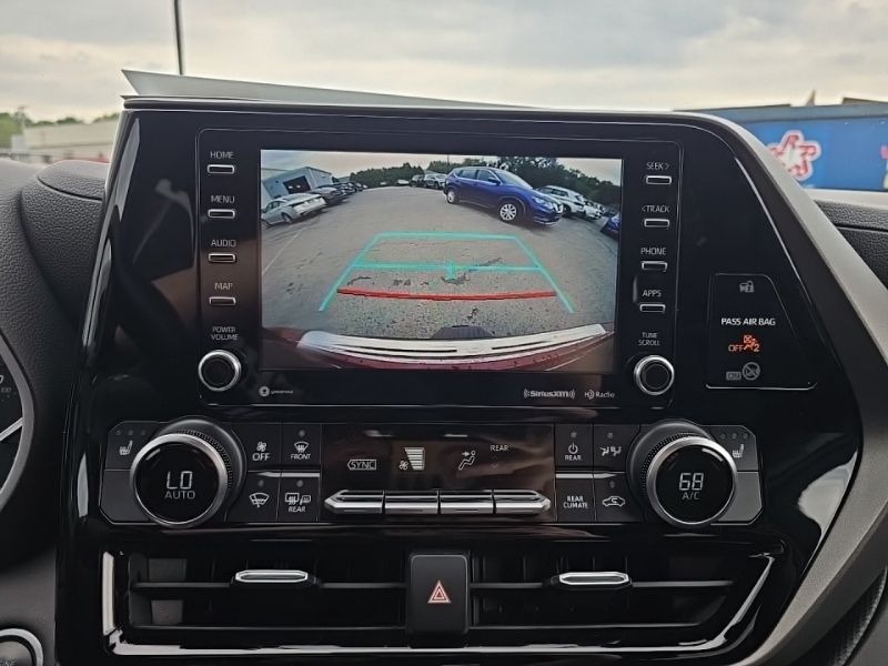 Used 2020 Toyota Highlander SUV