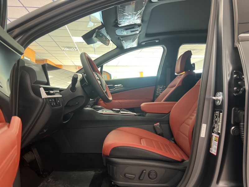 New 2026 Kia Sportage Hybrid SUV