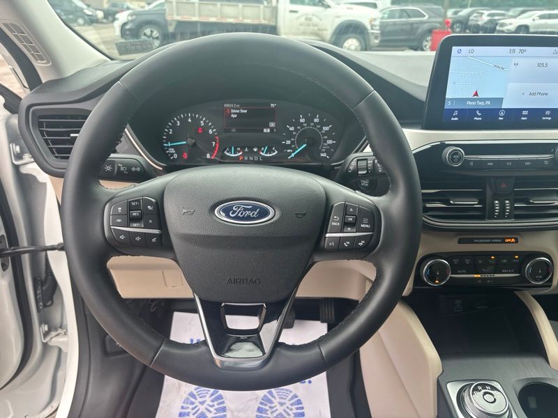 Used 2022 Ford Escape SUV