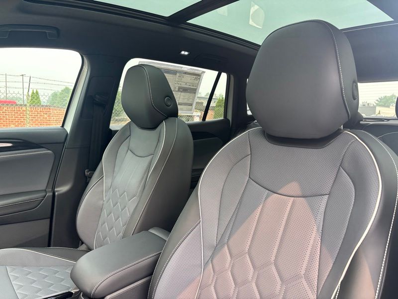 New 2026 Volkswagen Tiguan SUV