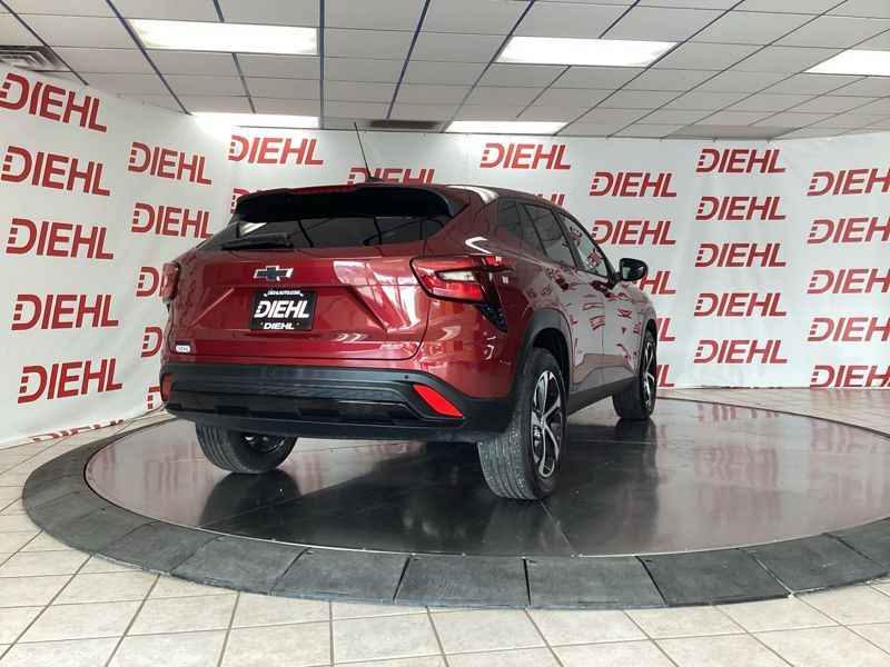 Used 2025 Chevrolet Trax SUV