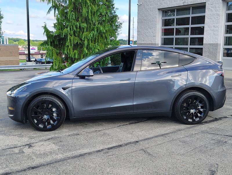 Used 2021 Tesla Model Y SUV