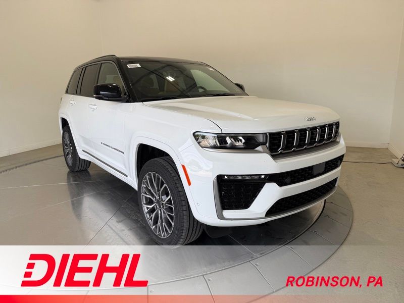 2026 Jeep Grand Cherokee Summit 4x4's photo