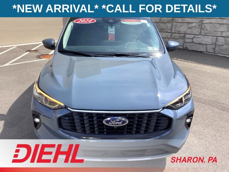 Used 2024 Ford Escape SUV