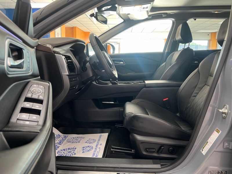 Used 2023 Nissan Rogue SUV