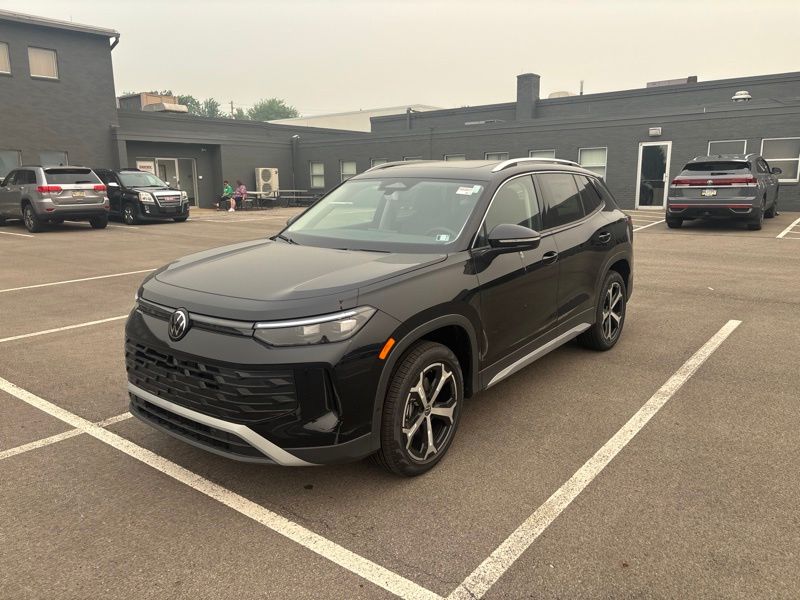 New 2026 Volkswagen Tiguan SUV