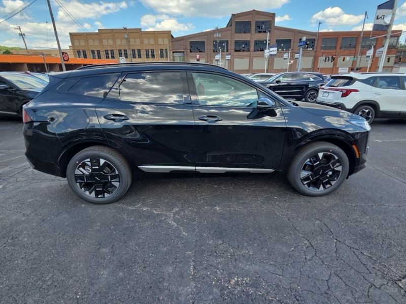 New 2026 Kia Sportage Hybrid SUV